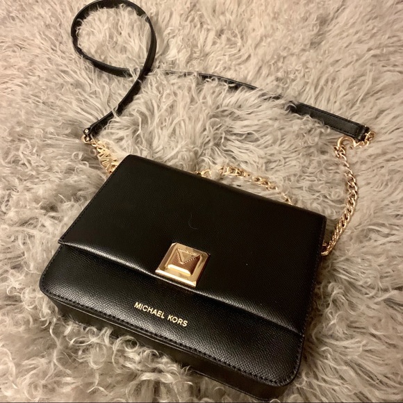 michael kors sylvia crossbody